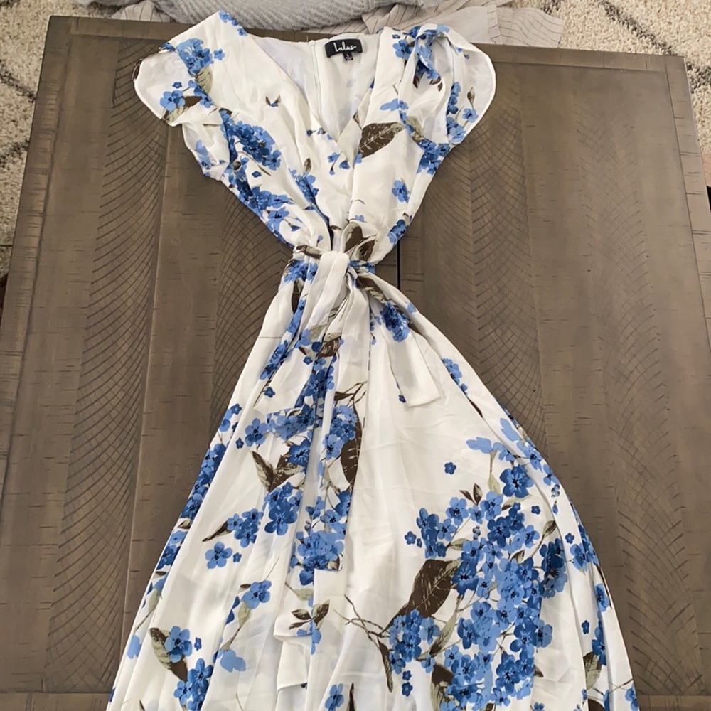 Lulus dress